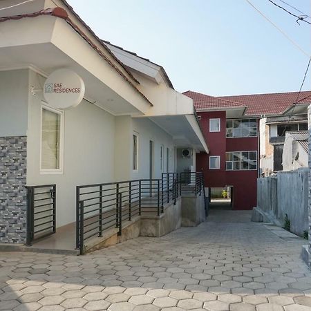 Residences By Reddoorz Near Mt Haryono - Minimum Stay 7 Days Jakarta Eksteriør bilde
